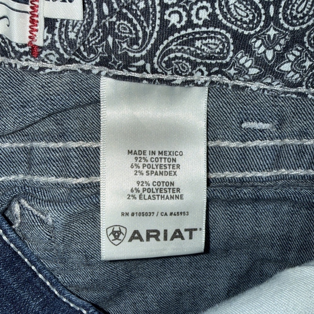 Ariat Women's REAL Jeans Sz 26R Mid Rise Stretch Entwined Boot Cut Rodeo Girly - Picture 8 of 9